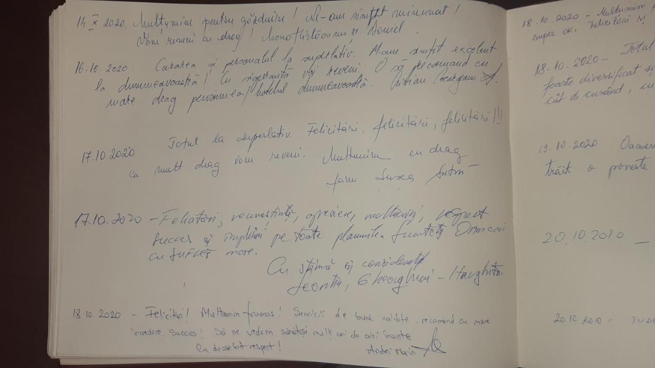 Hotel Holiday Maria Băile Herculane Eksteriør billede